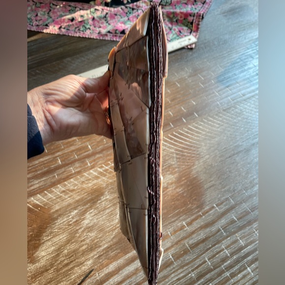 Mod by Design | Mother of Pearl | Glass Bead | Wristlet | Clutch | 5.25 x 10 - Picture 5 of 12